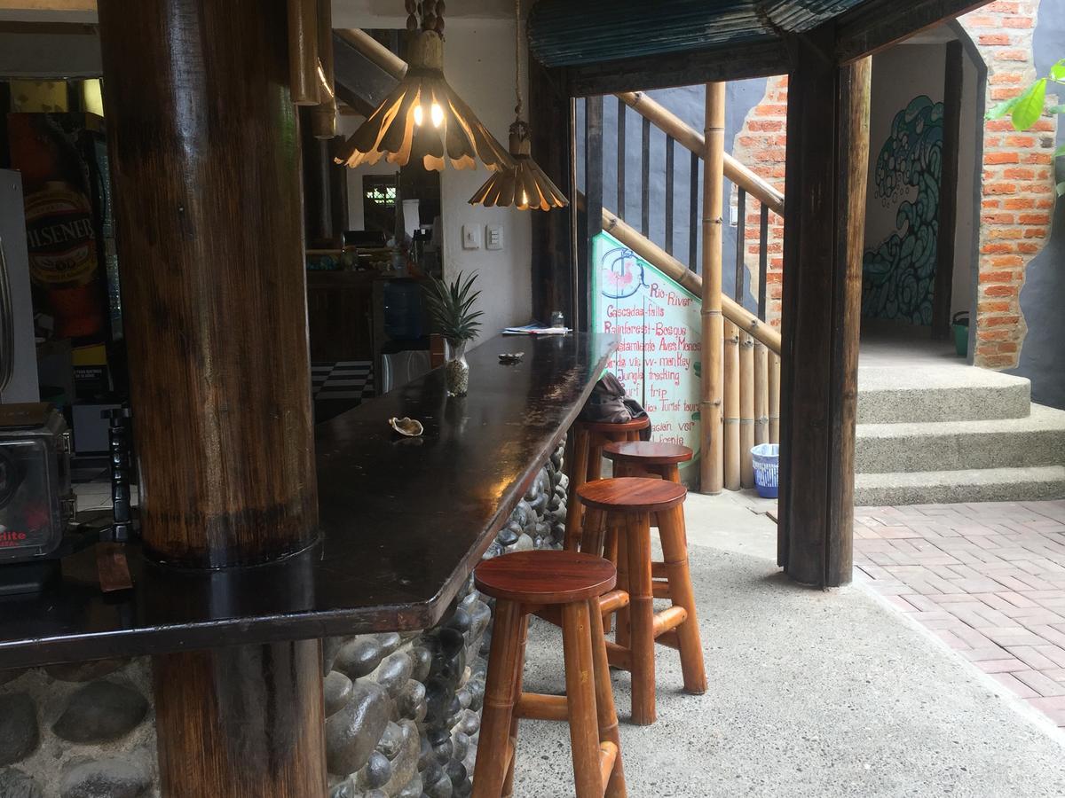 La Facha Hostal Restaurant Surf مومبيش المظهر الخارجي الصورة