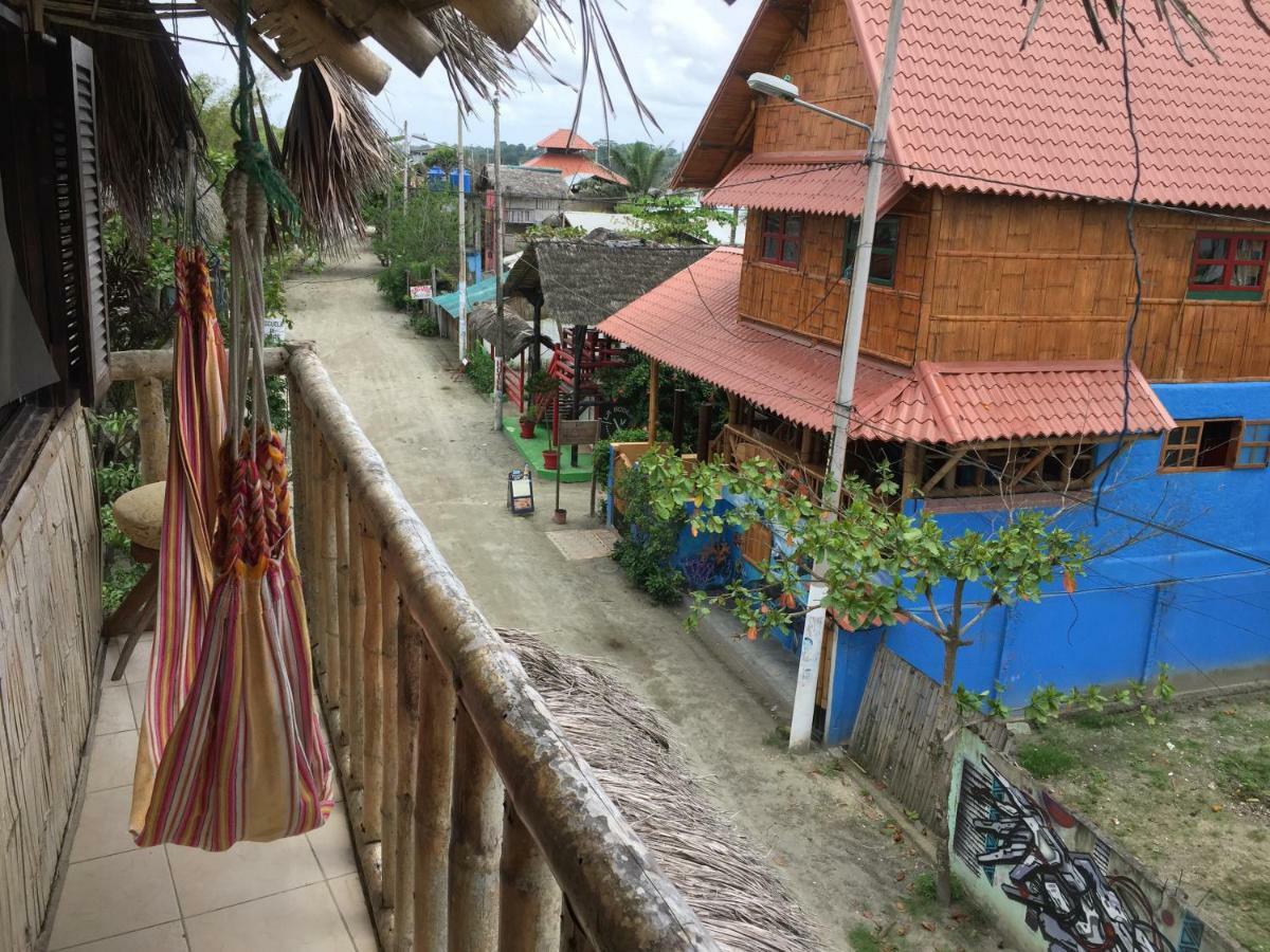 La Facha Hostal Restaurant Surf مومبيش المظهر الخارجي الصورة